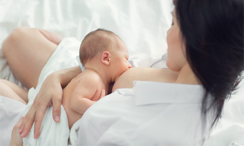 Muttermilch: die beste Ernährung für ihr Baby